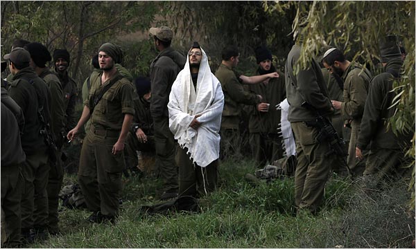 1 ak (600x360, 54Kb)